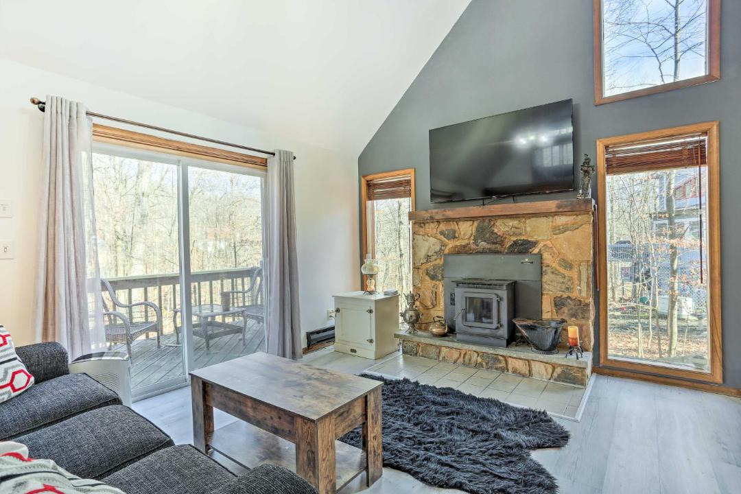 Photo of Livingroom in Bushkill