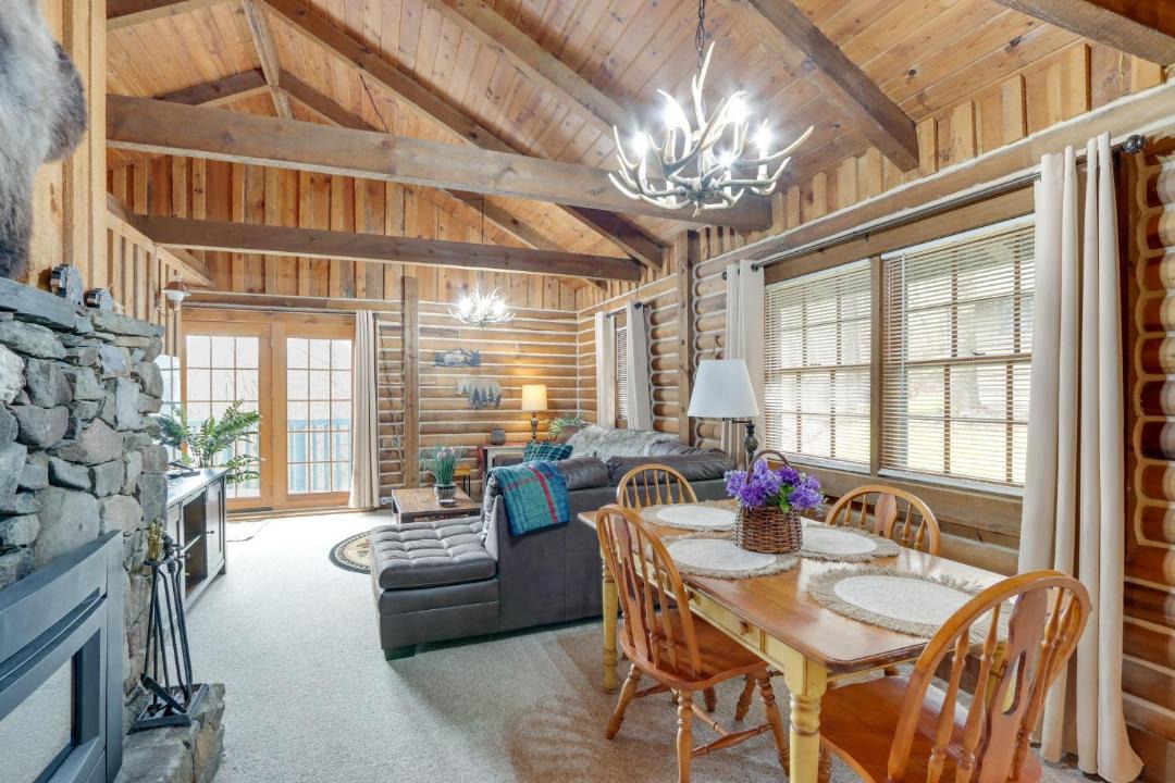 Photo of Livingroom in Unaka