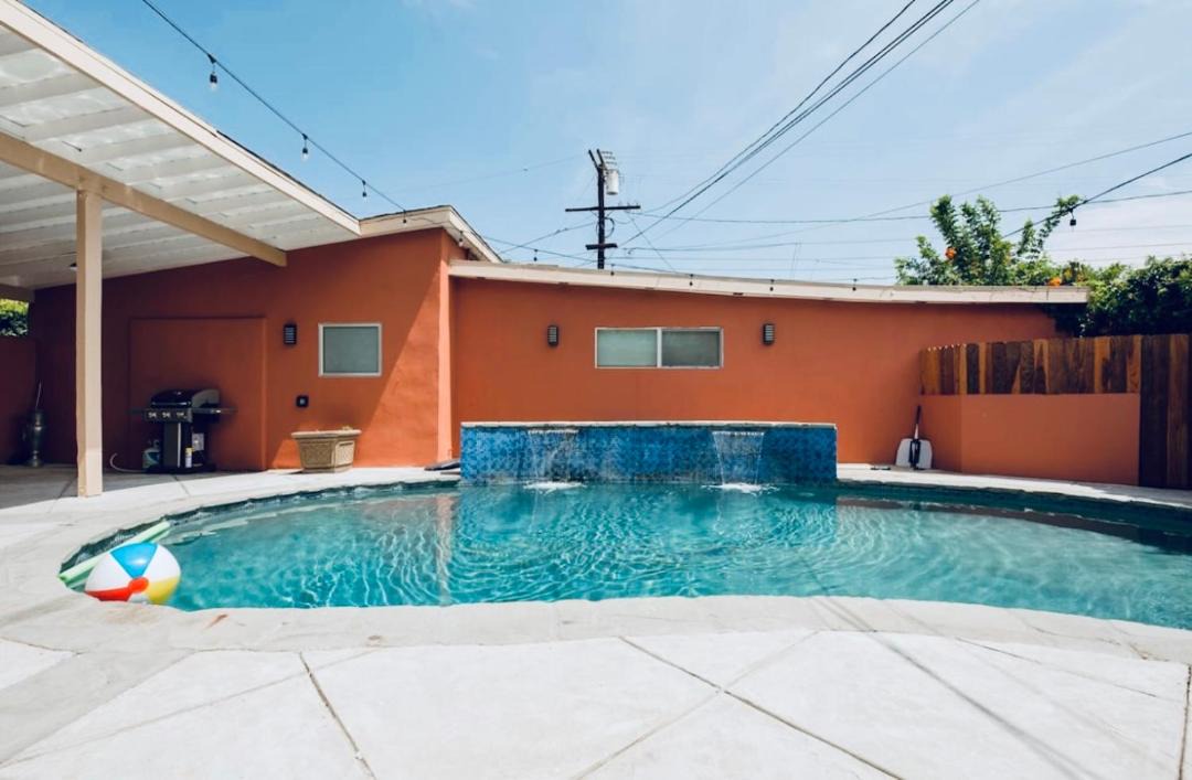 Photo of Outdoor in Melrose