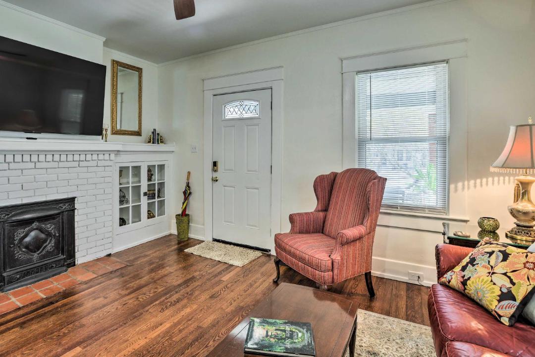 Photo of Livingroom in Forest Park