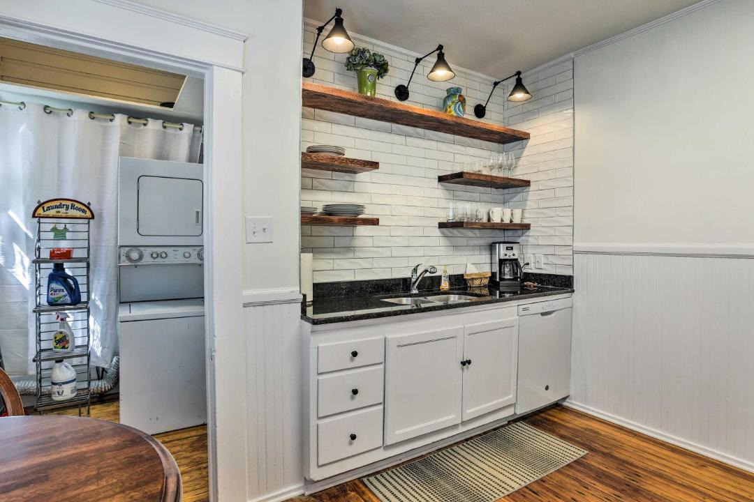 Photo of Kitchen in Forest Park