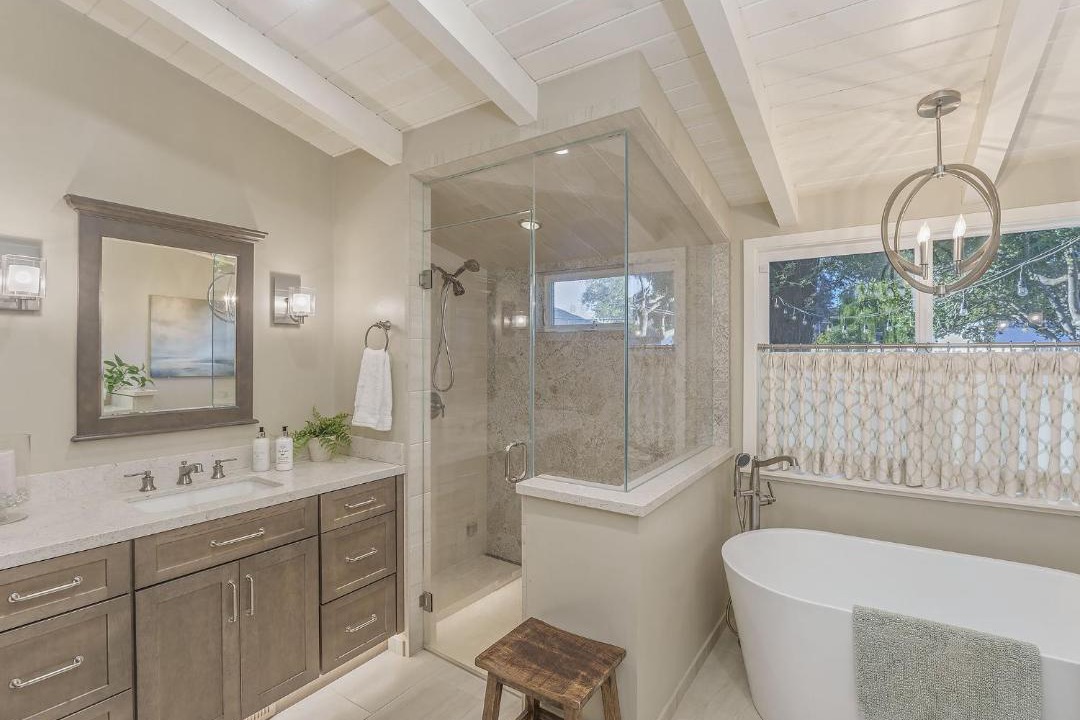 Photo of Bathroom in Mission Fields