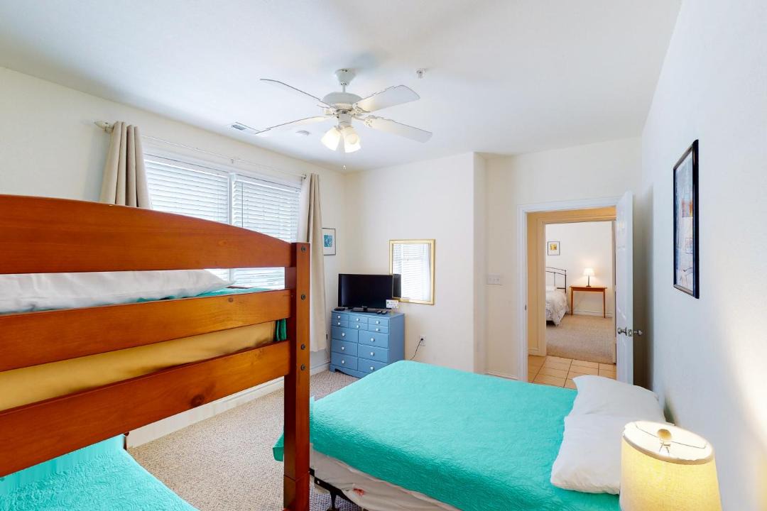 Photo of Bedroom in Sandbridge