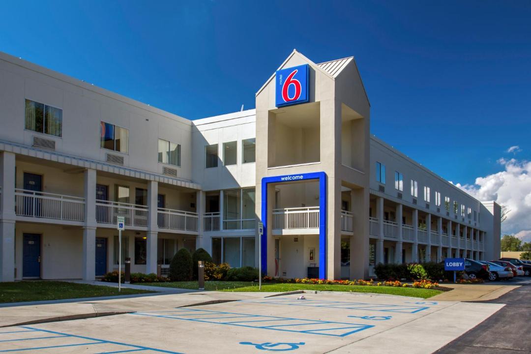Photo of Buildings in Williamsville