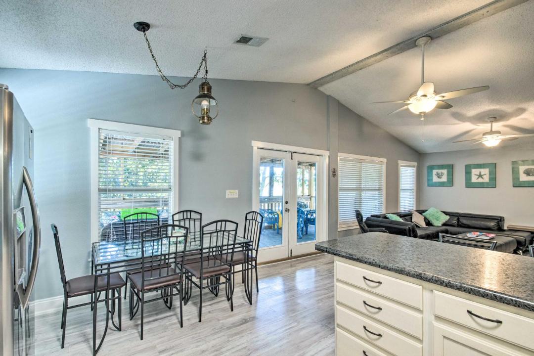 Photo of Kitchen in Ono Island