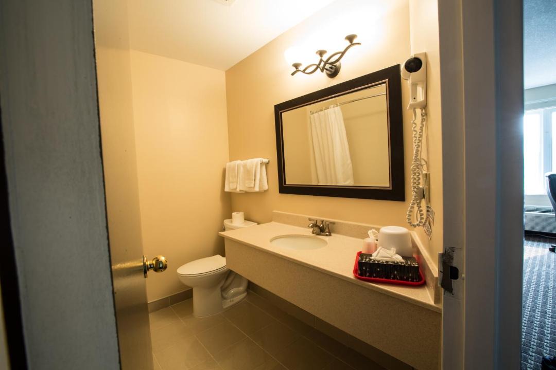 Photo of Bathroom in Elora