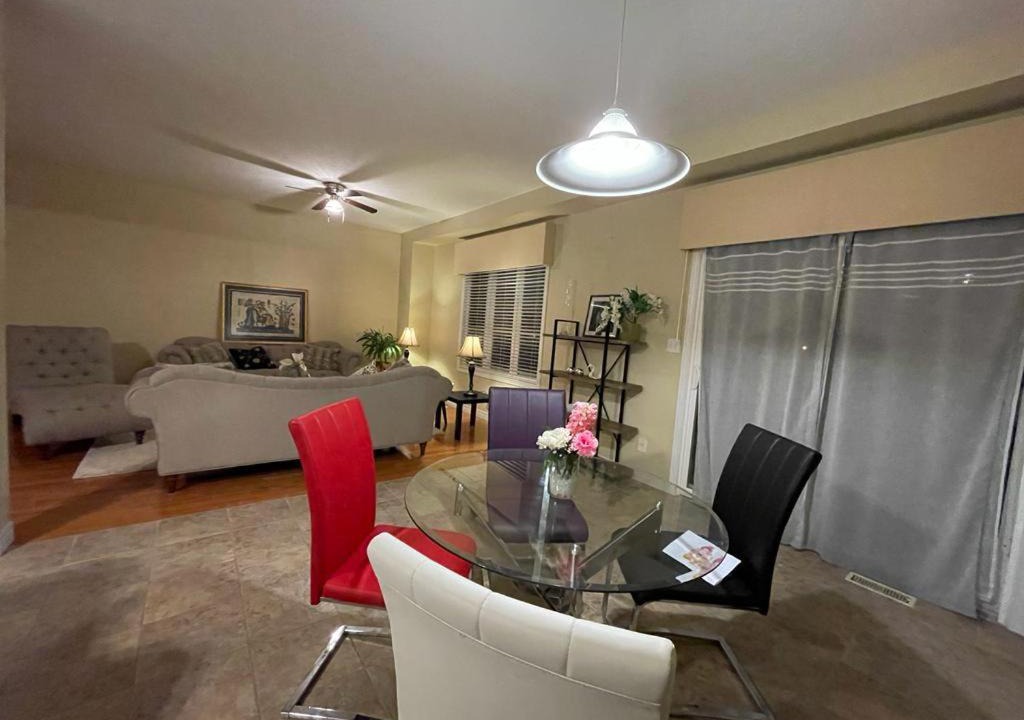 Photo of Livingroom in Waterloo