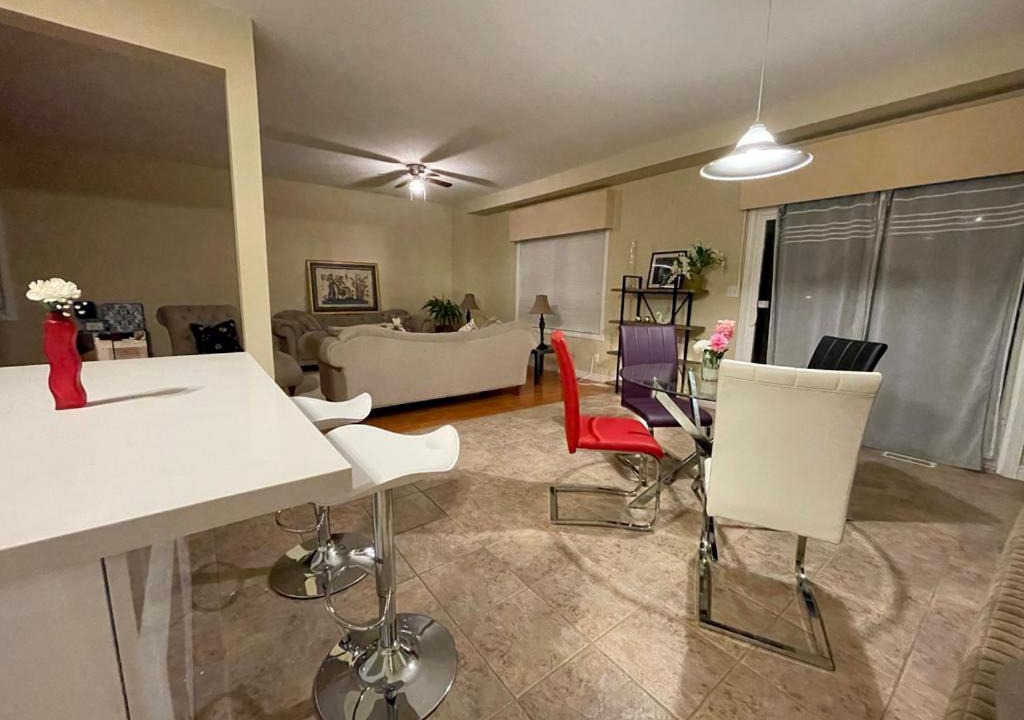 Photo of Livingroom in Waterloo