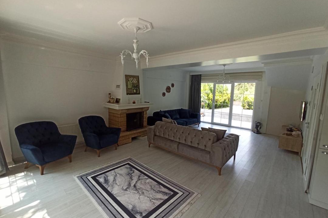 Photo of Livingroom in Yanik