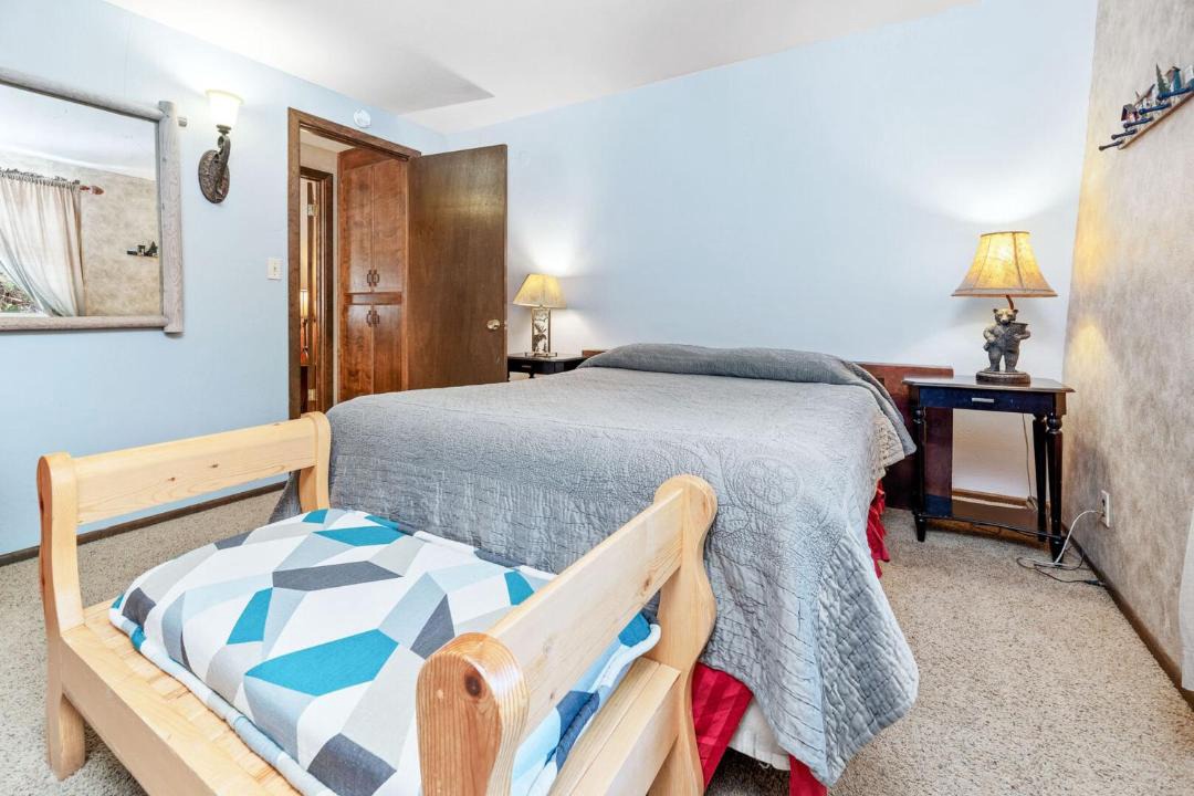 Photo of Bedroom in Big Bear City