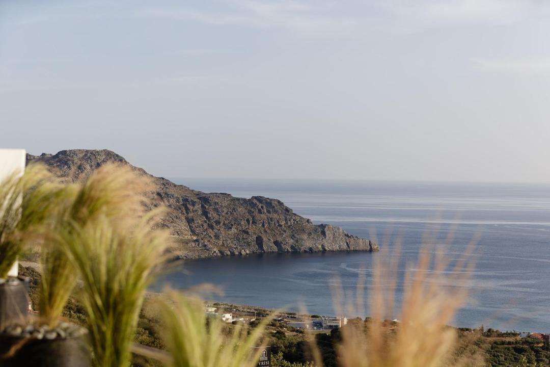 Photo of Others in Mirthios