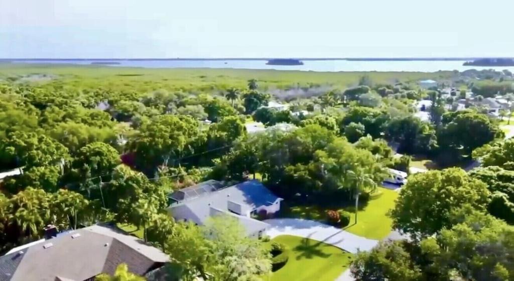 Photo of Others in Florida Ridge