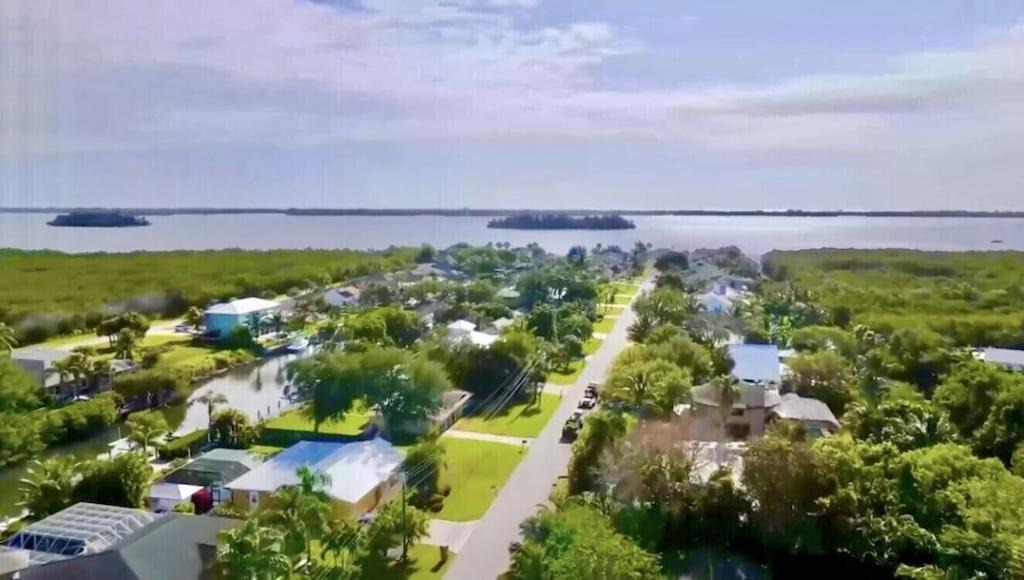 Photo of Others in Florida Ridge
