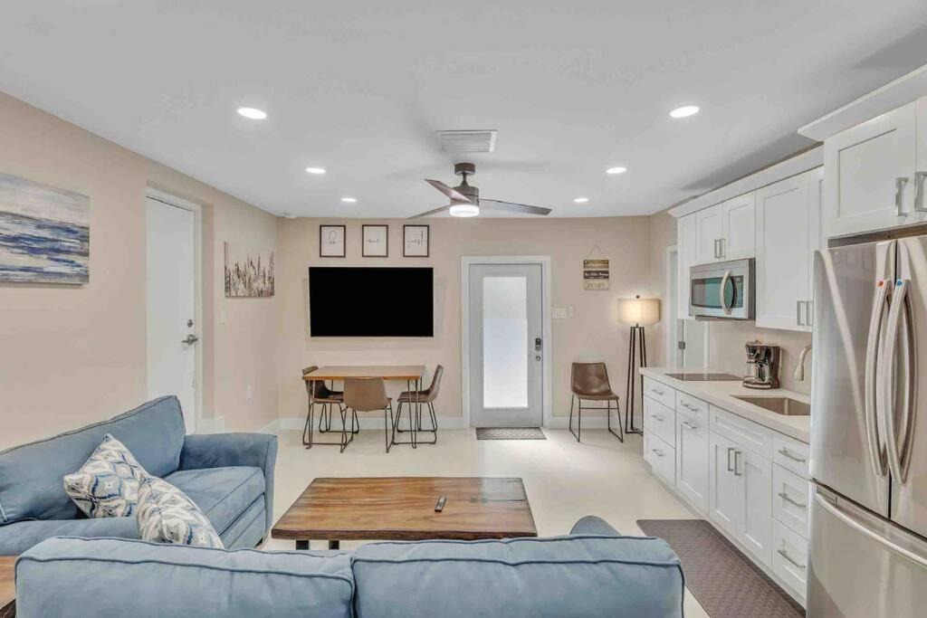 Photo of Livingroom in Fort Lauderdale