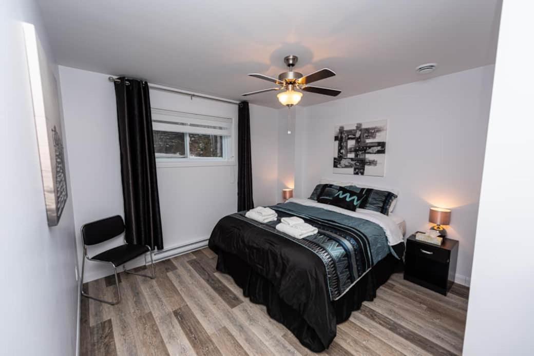 Photo of Bedroom in Petite-Riviere-Saint-Francois