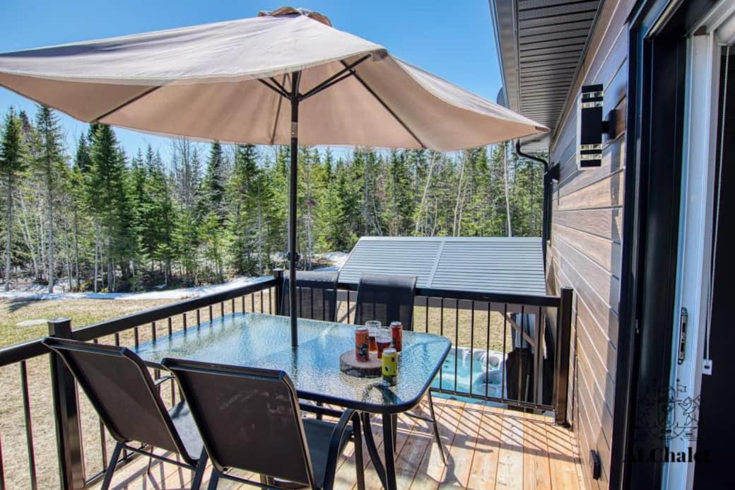 Photo of Patio Balcony in Petite-Riviere-Saint-Francois