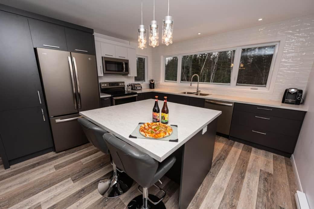 Photo of Kitchen in Petite-Riviere-Saint-Francois
