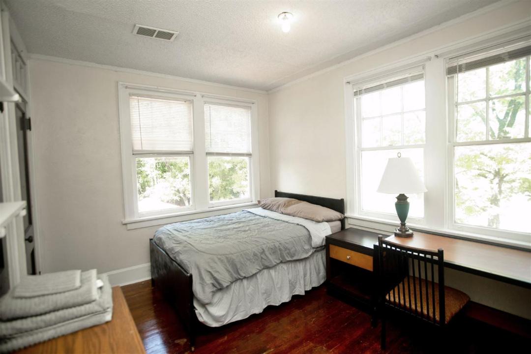 Photo of Bedroom in Tuskegee