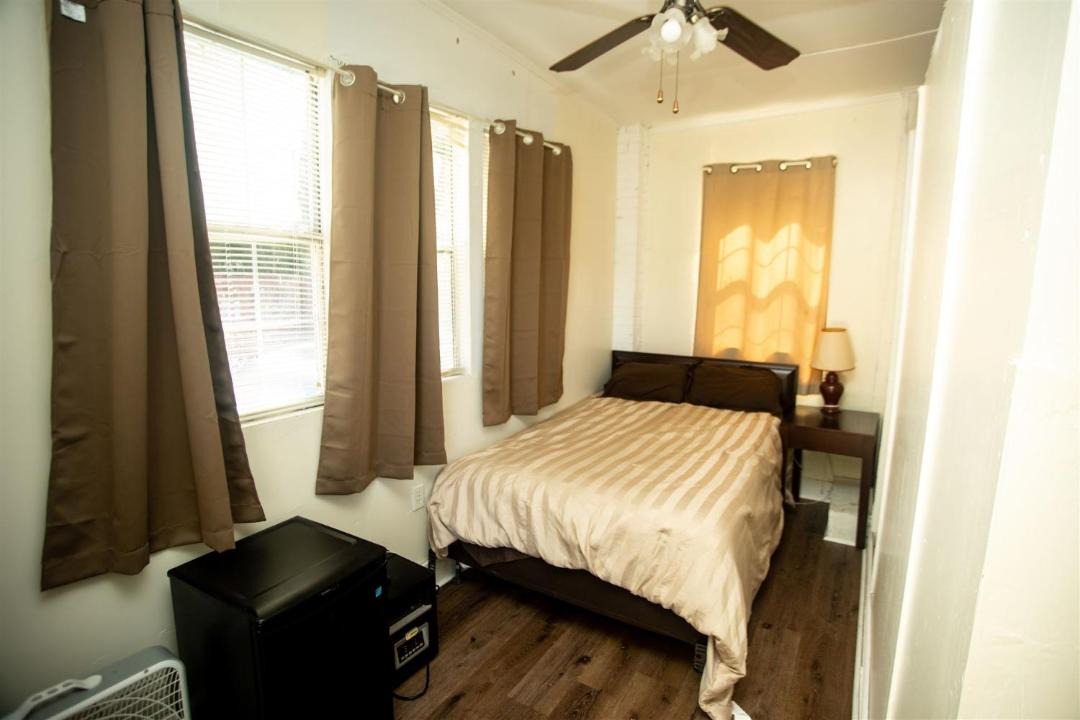 Photo of Bedroom in Tuskegee