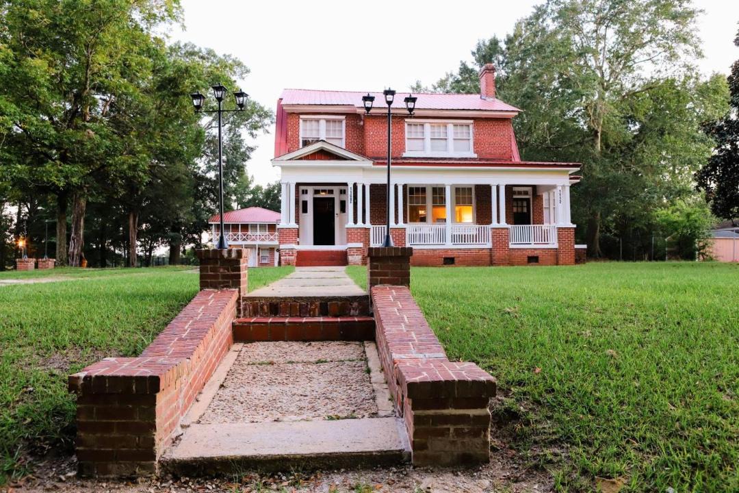 Photo of Others in Tuskegee