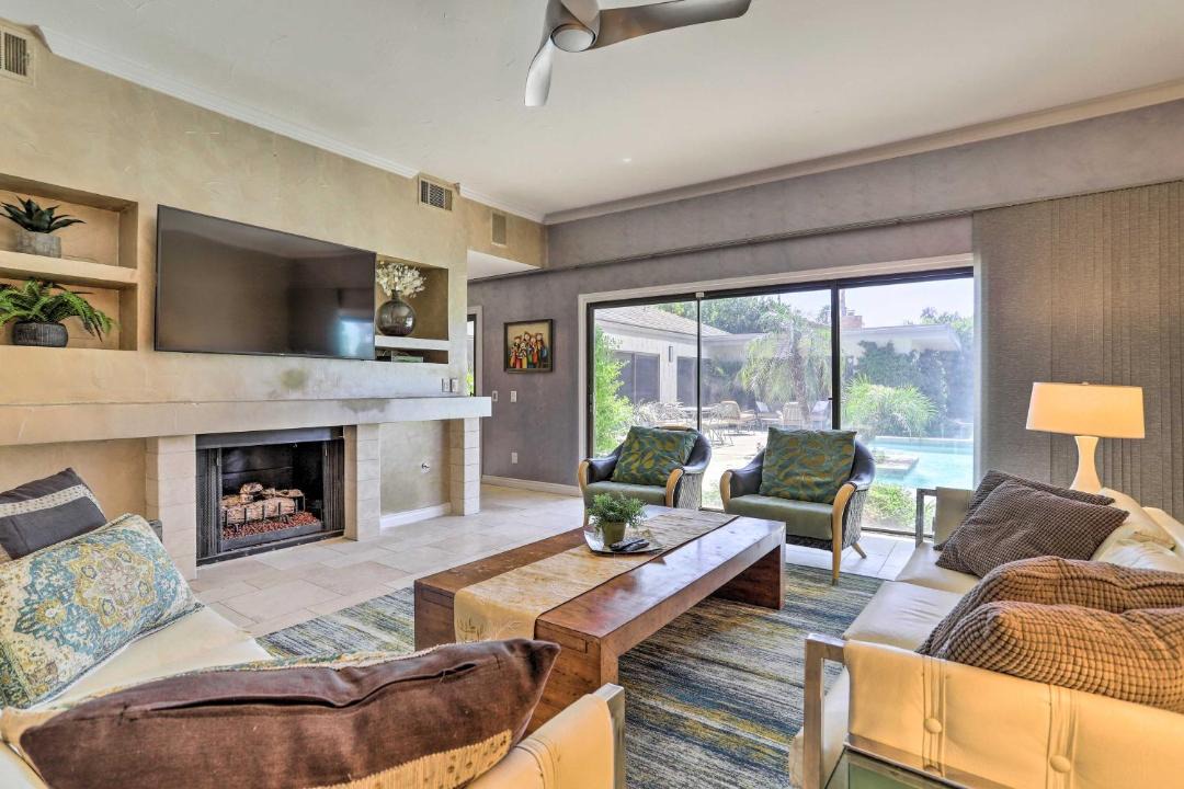 Photo of Livingroom in Bermuda Dunes