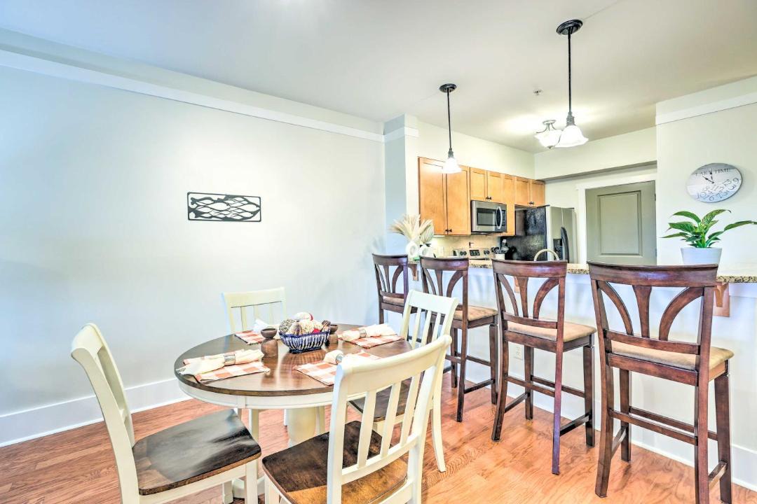 Photo of Livingroom in Talladega