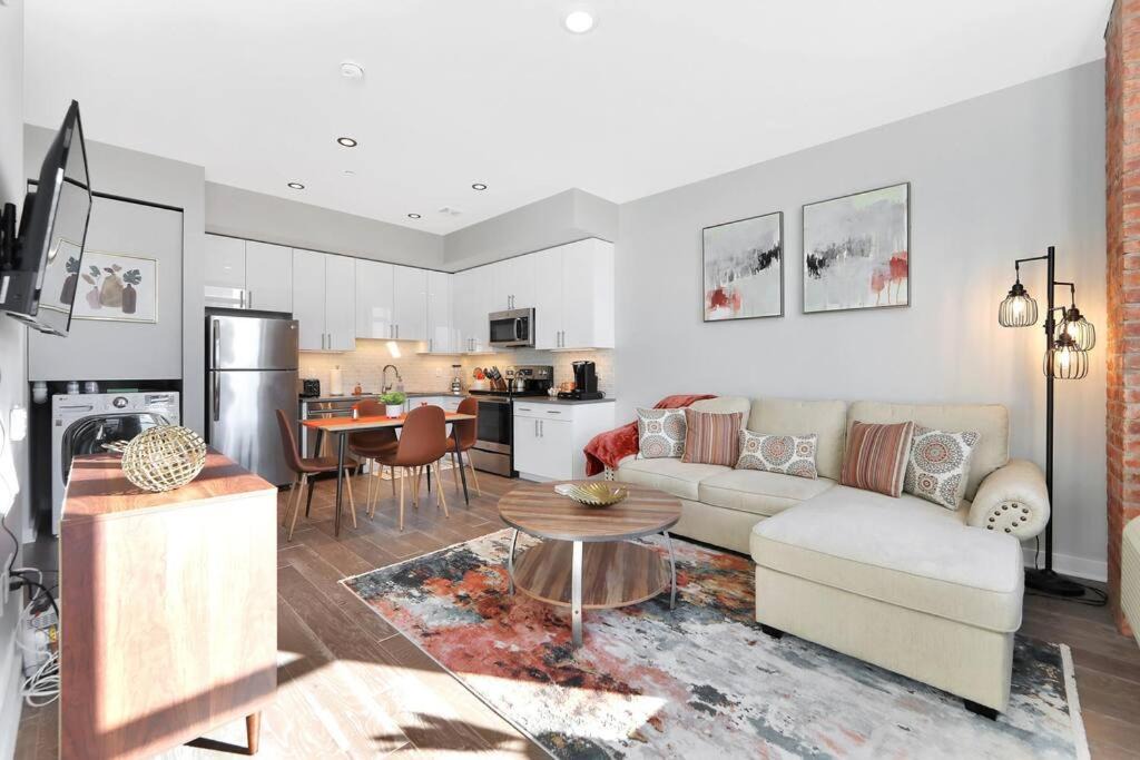 Photo of Livingroom in Hackensack