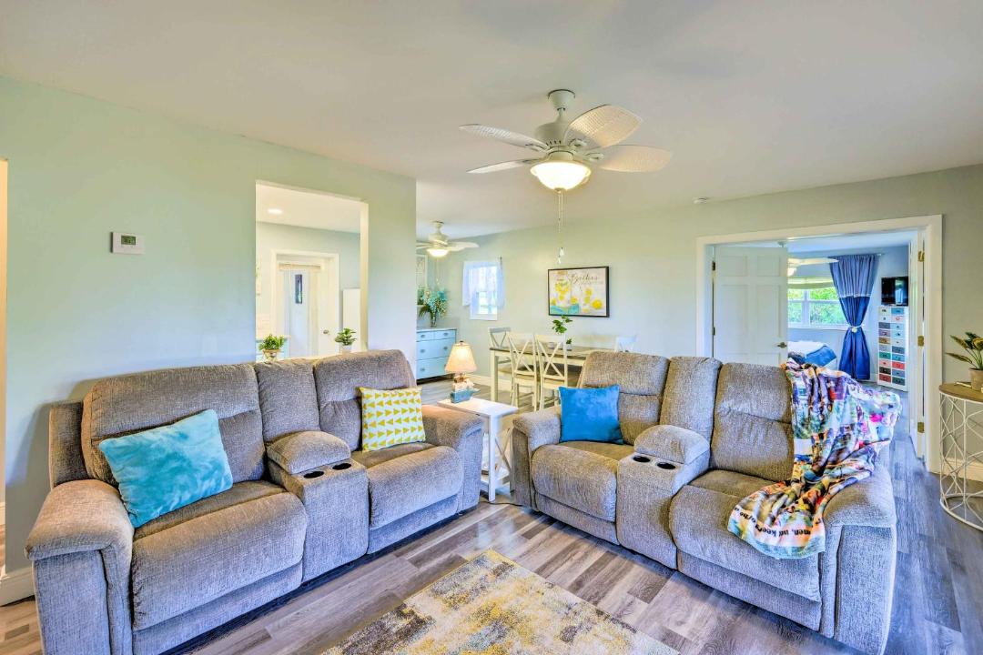 Photo of Livingroom in Crescent City