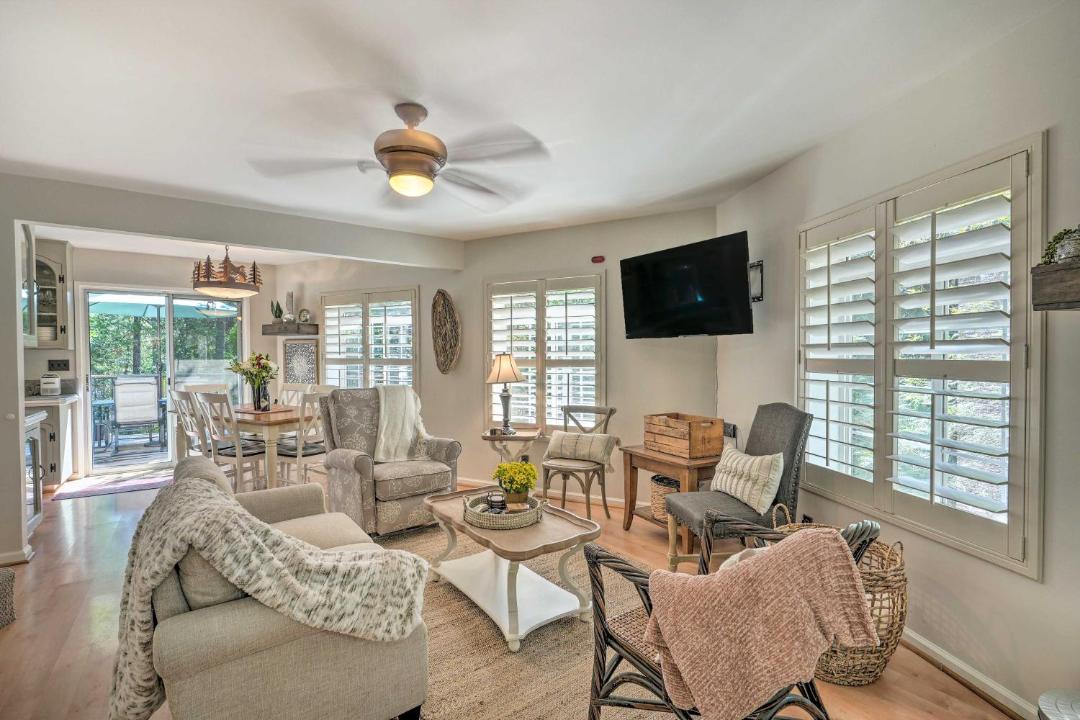 Photo of Livingroom in Placerville
