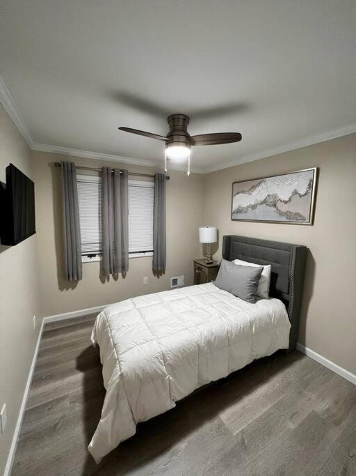 Photo of Bedroom in Neptune City