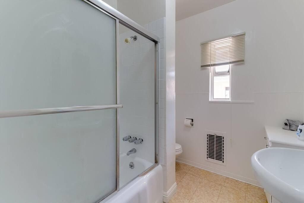 Photo of Bathroom in Rampart Village