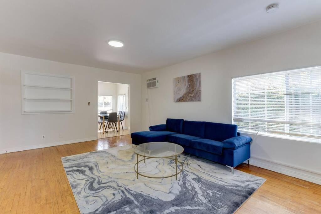 Photo of Livingroom in Rampart Village