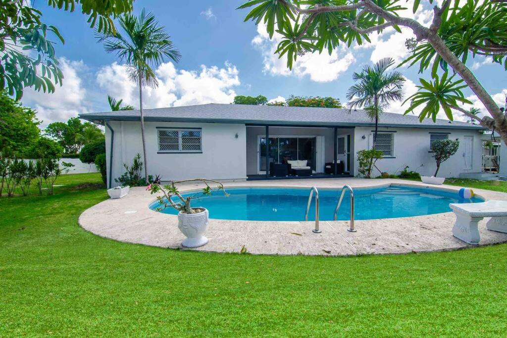 Photo of Outdoor in Westward Villas Subdivision