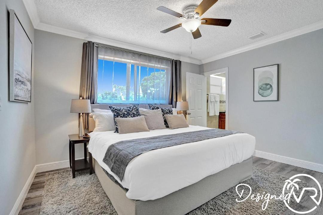 Photo of Bedroom in Riverland Village