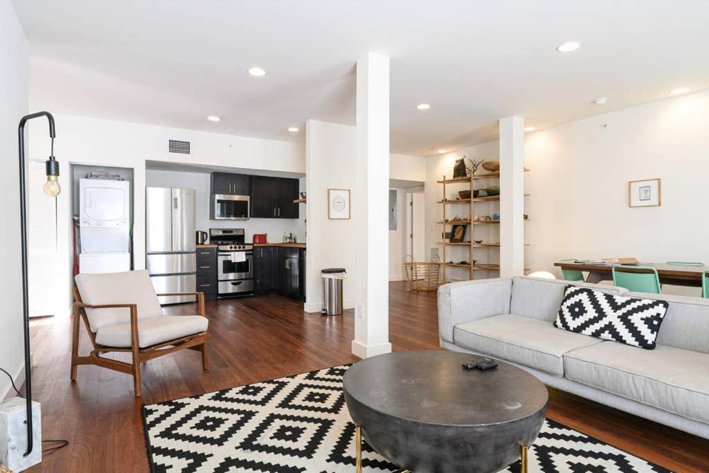 Photo of Livingroom in South Pointe