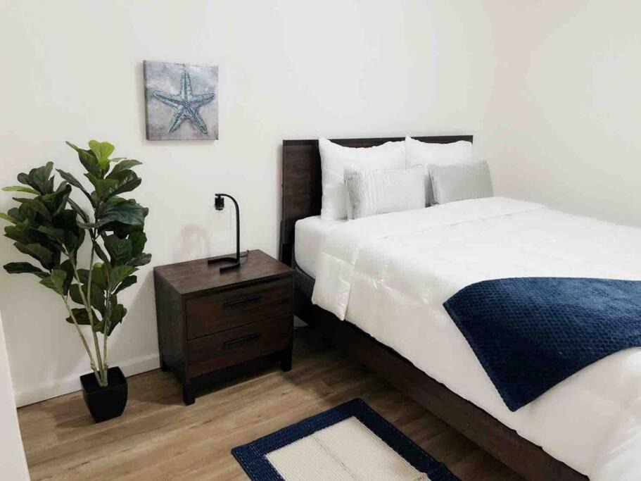 Photo of Bedroom in Hollywood