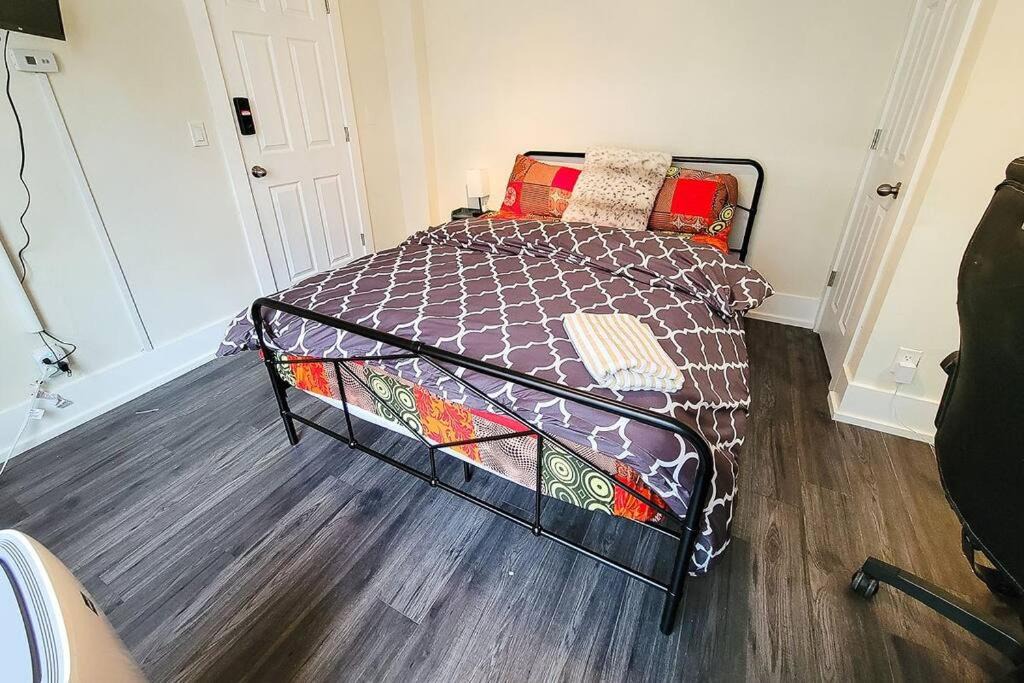 Photo of Bedroom in Hamilton