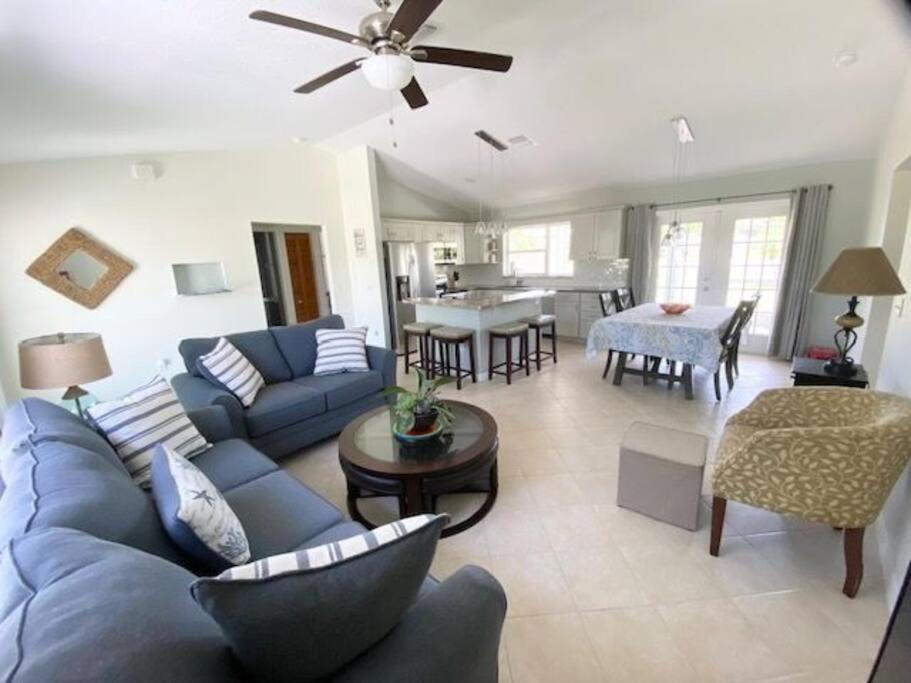 Photo of Livingroom in Port Saint Lucie