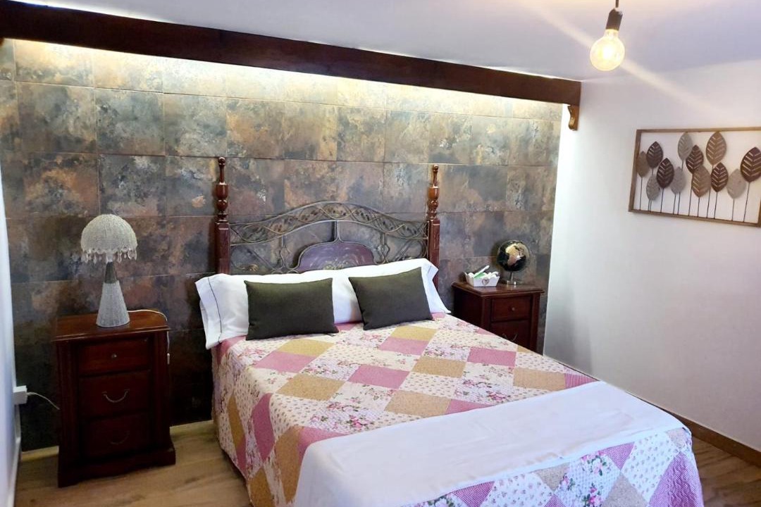 Photo of Bedroom in Escalona