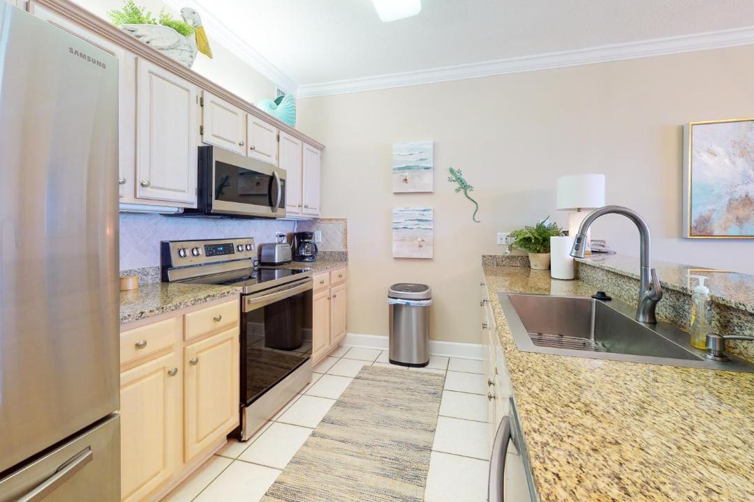 Photo of Kitchen in Orange Beach East