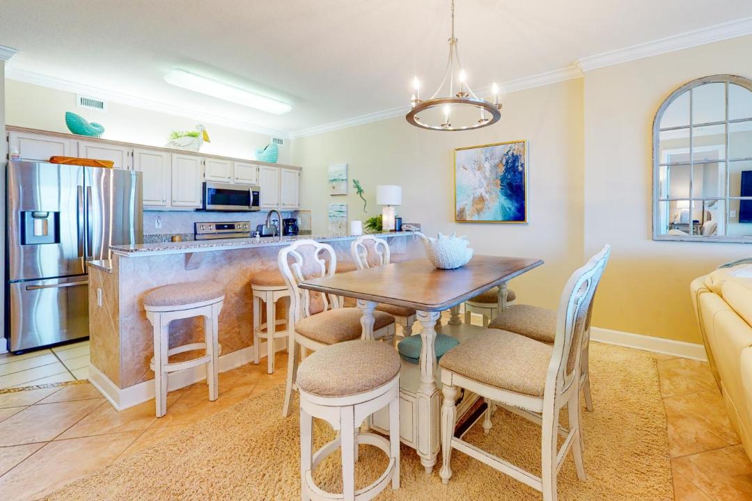 Photo of Livingroom in Orange Beach East
