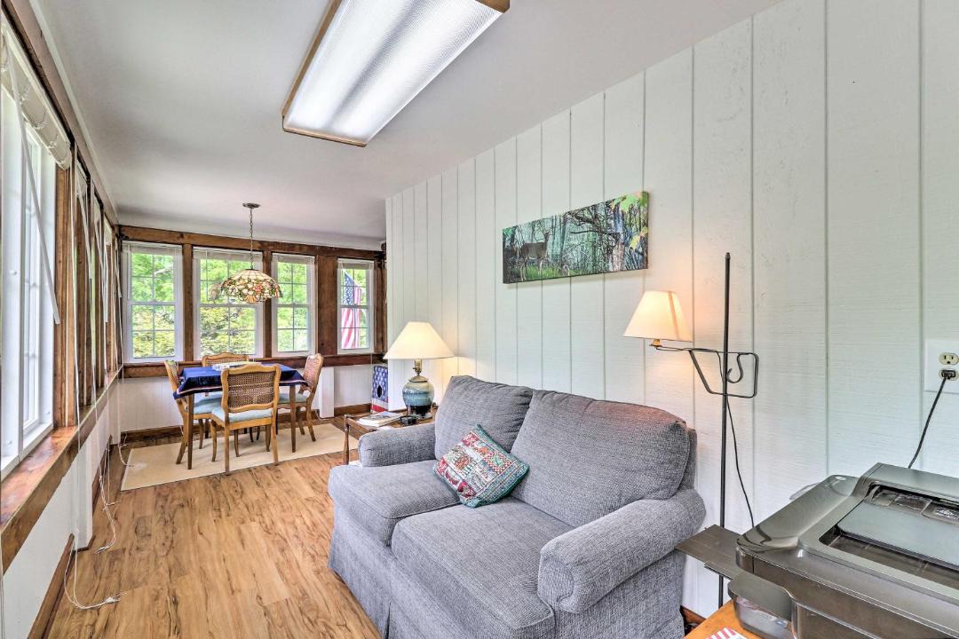 Photo of Livingroom in Crumpler