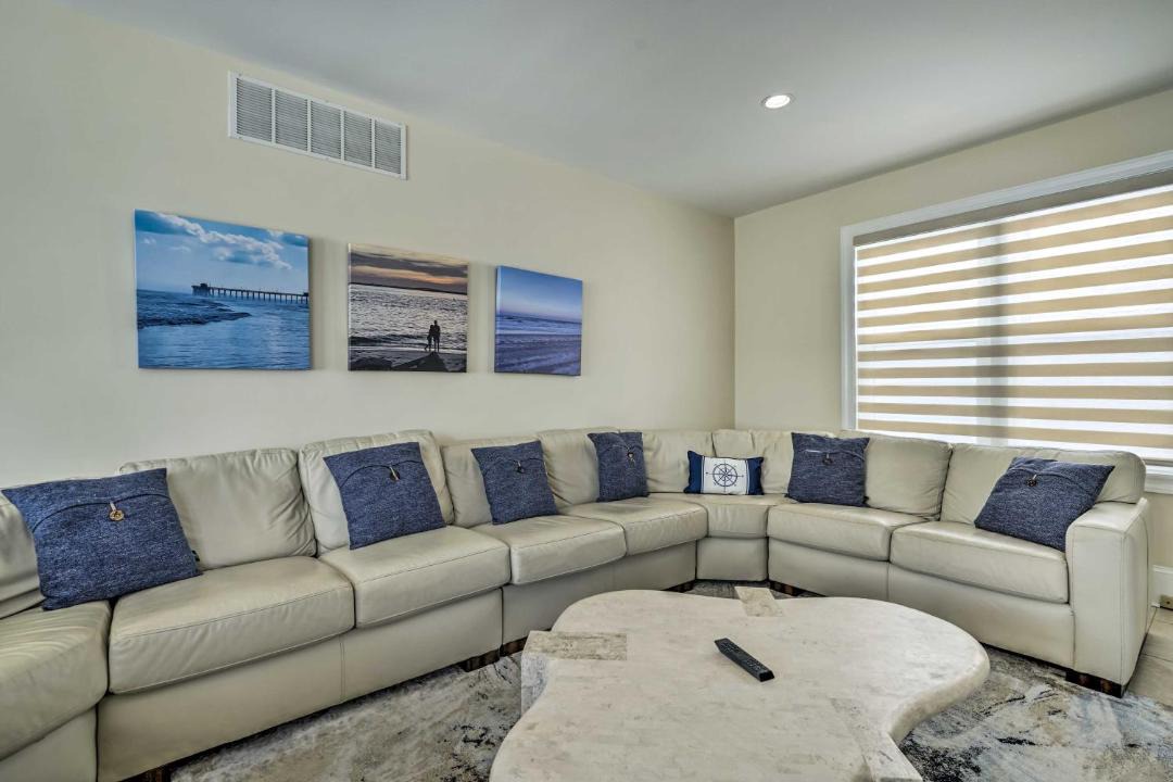 Photo of Livingroom in Ventnor City