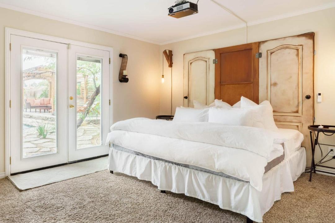 Photo of Bedroom in Desert Park Estates