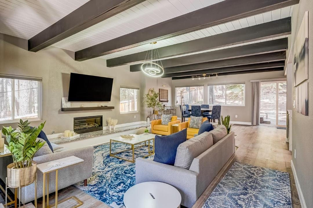 Photo of Livingroom in Tahoe Paradise
