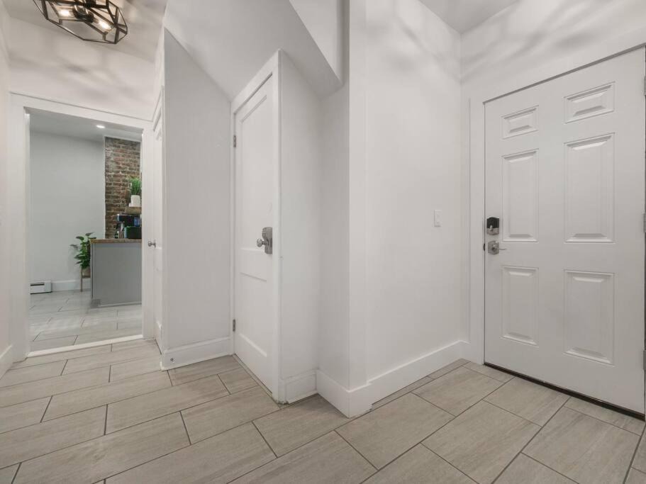Photo of Bathroom in Newburgh