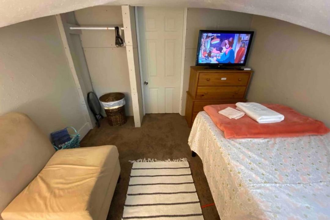 Photo of Bedroom in Los Angeles