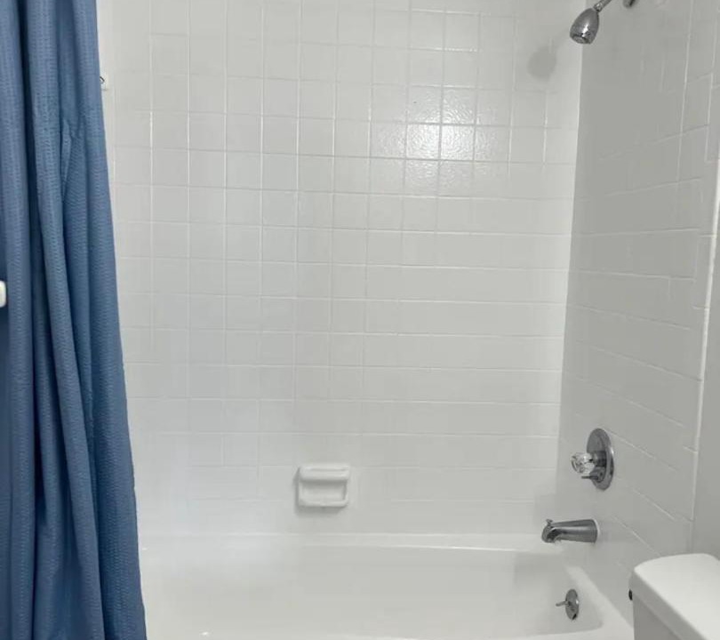 Photo of Bathroom in Coral Ridge Isles