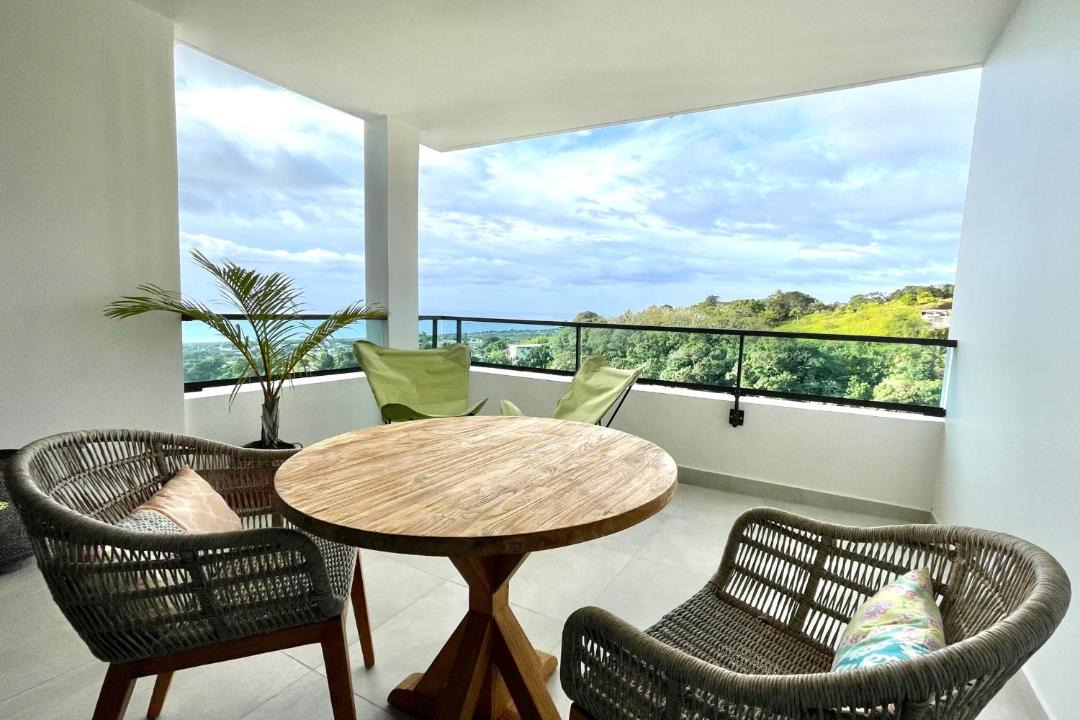 Photo of Patio Balcony in Faaa