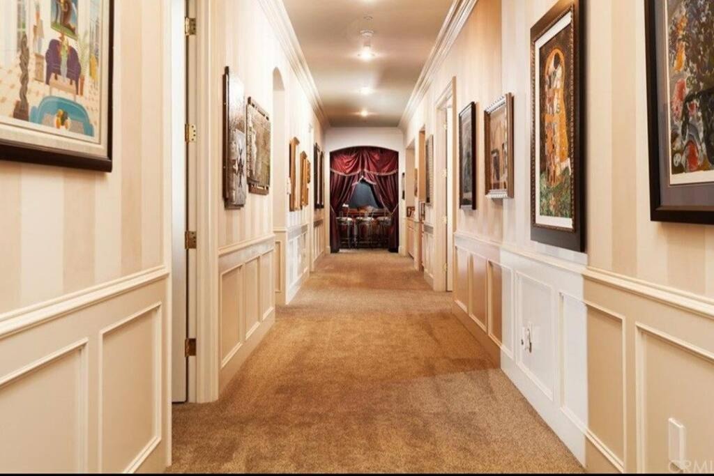 Photo of Livingroom in Laguna Hills